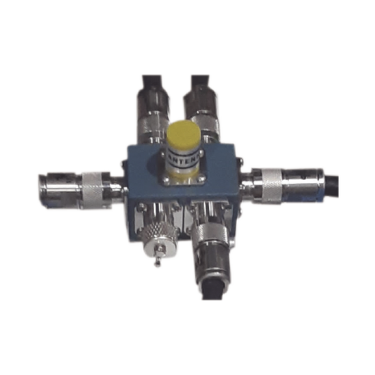 Unión de 4 Vías, 300-512 MHz para Combinador Telewave, 400 Watt en Conectores N Hembra.