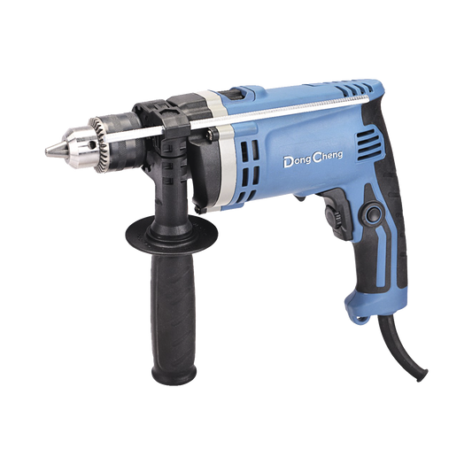 Taladro Rotomartillo de 710W ,110 Vca con broquero de 1/2 pulgada.